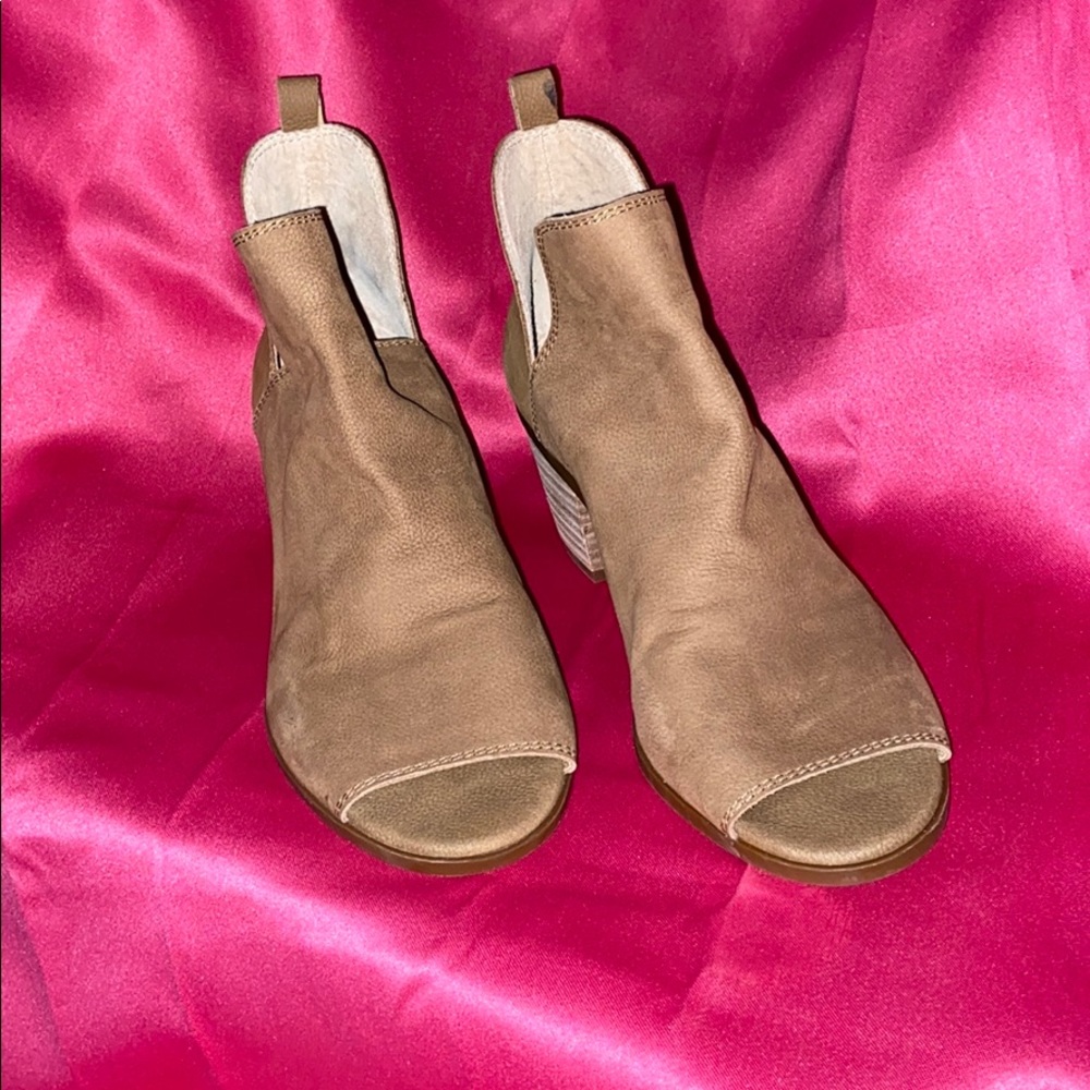 Lucky Brand open toe ankle booties